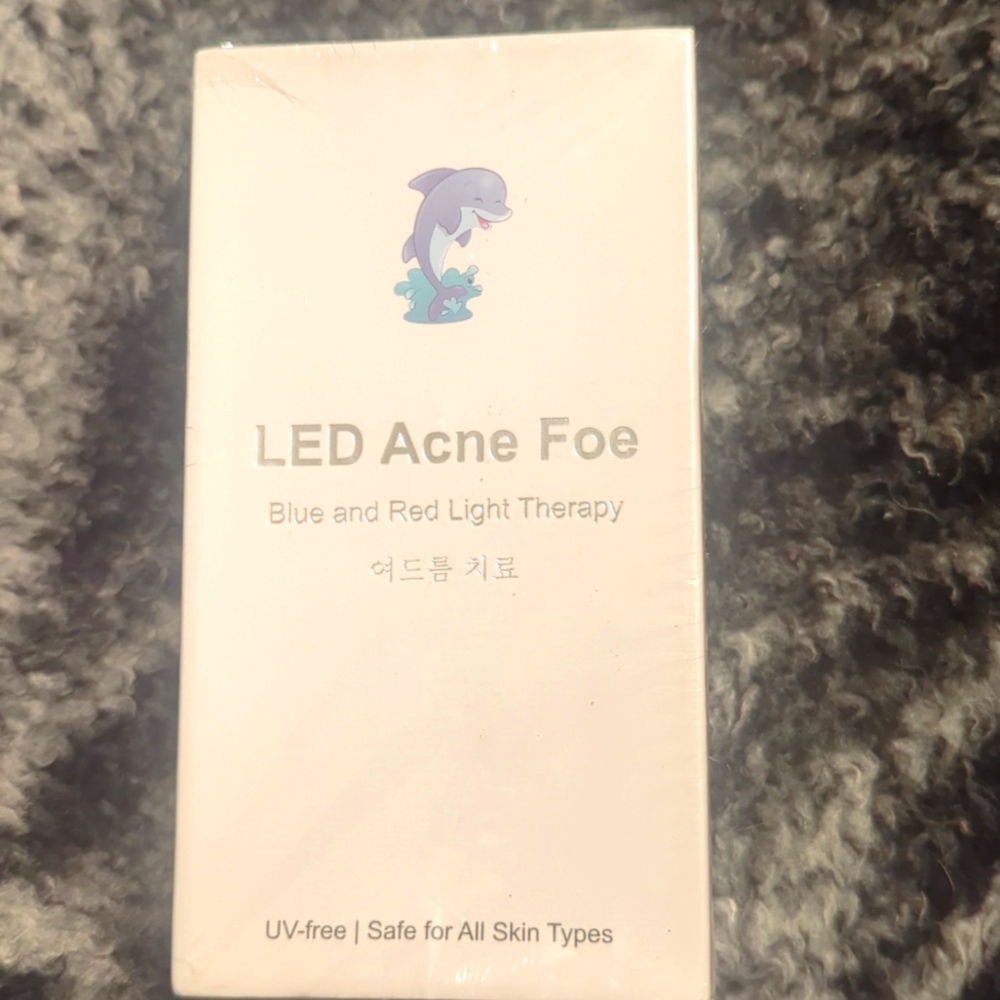 LED acne foe light therapy